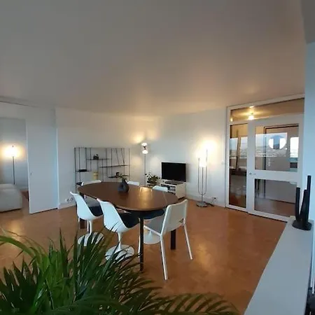 Spacious Flat 100m2 Nation París